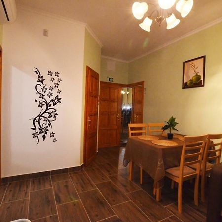 Bathory Apartman Leilighet Eger Eksteriør bilde