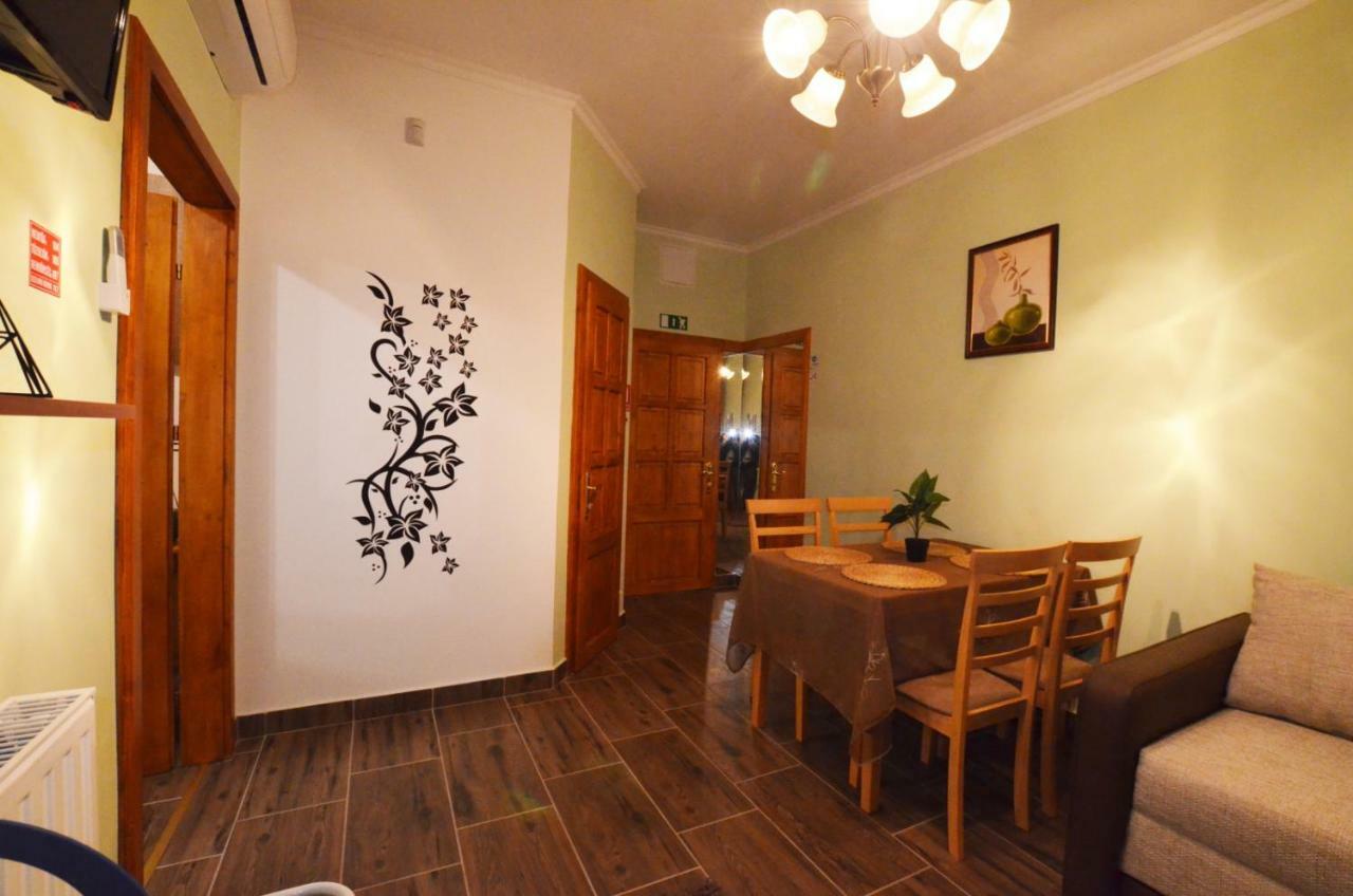 Bathory Apartman Leilighet Eger Eksteriør bilde