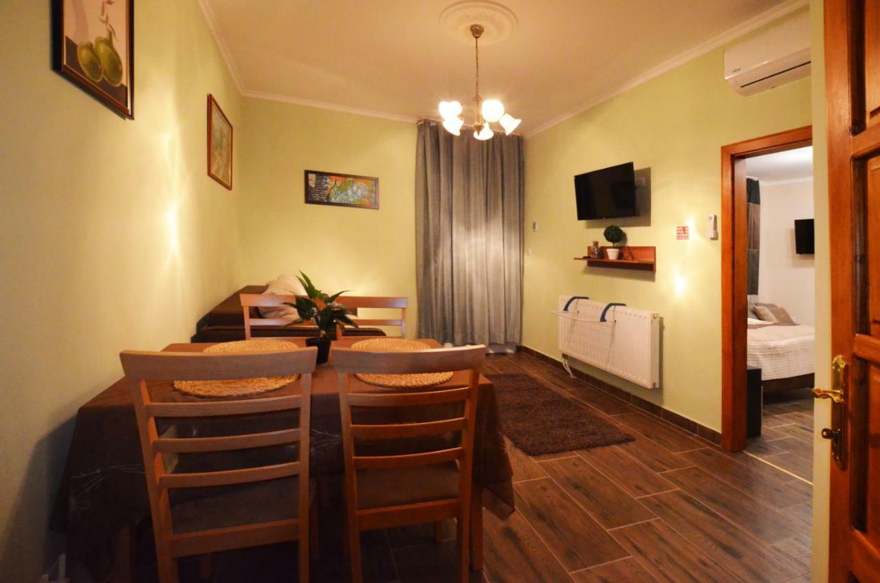 Bathory Apartman Leilighet Eger Eksteriør bilde